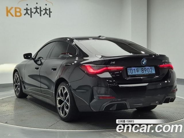BMW i4 eDrive40 M Sports Pro - фото 1