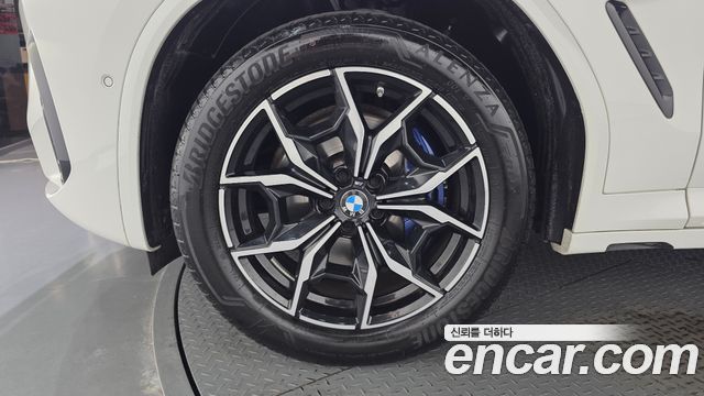 BMW X4 G02 xDrive20i M Sport - фото 4