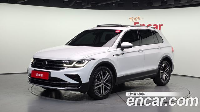 Volkswagen Tiguan 2-го поколения 2.0 TDI Prestige - фото 0