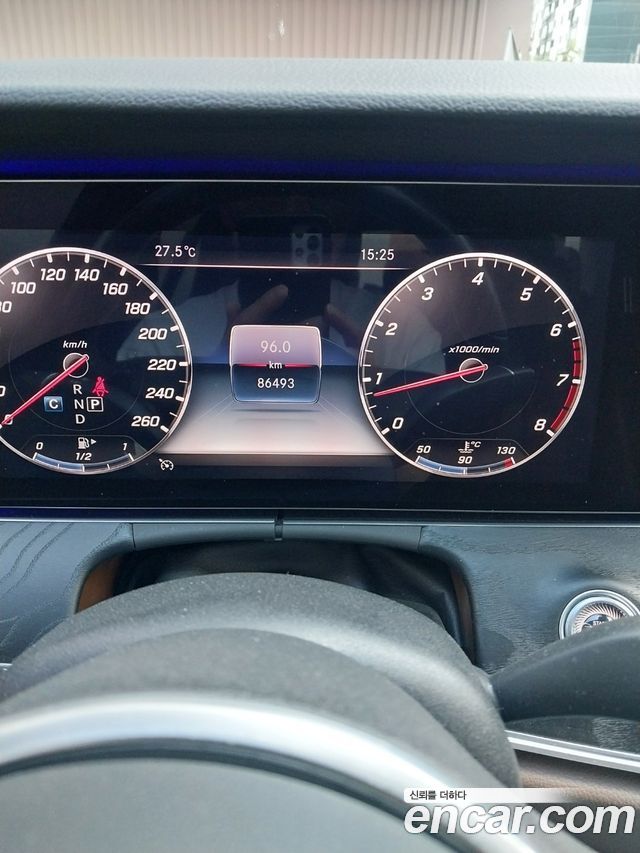 Mercedes-Benz E-Class W213 E300 4MATIC Avnatgarde - фото 4