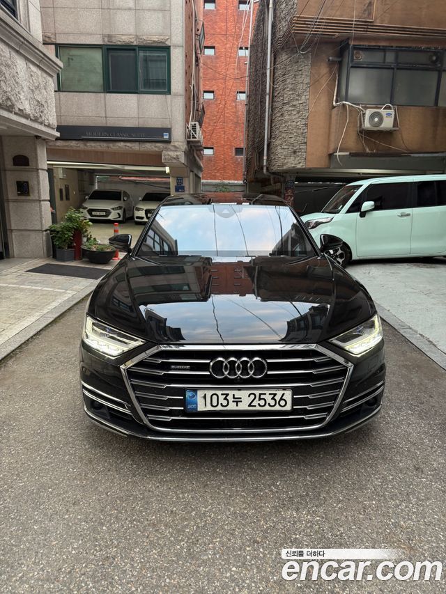 Audi A8 D5 60 TFSI Quattro LWB - фото 2