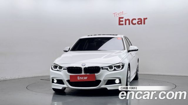BMW 3-Series F30 330i M Sport Shadow - фото 2