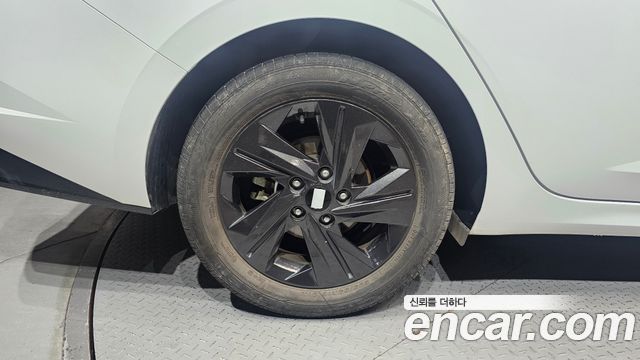 Hyundai Avante CN7 1.6 Inspiration - фото 4