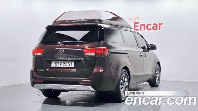 Kia Carnival Совершенно новый 9-seater Luxury - фото 1