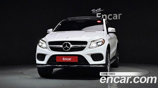 Mercedes-Benz GLE-Class W166 GLE350 d 4MATIC Coupe - фото 2