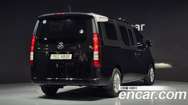 Hyundai Staria Cargo 5-Seater Modern - фото 1