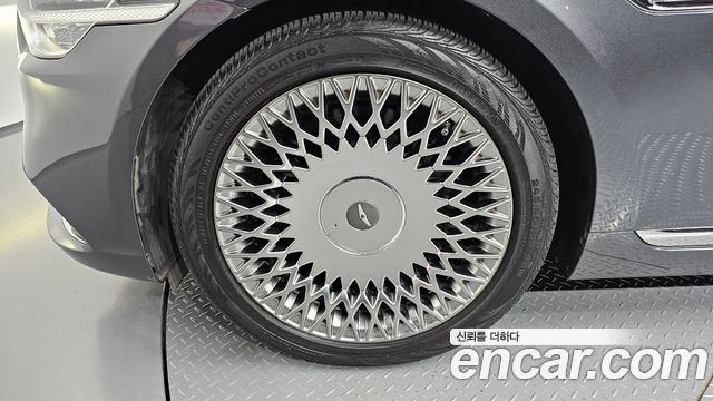 Genesis G90 3.8 AWD Premium Luxury - фото 4