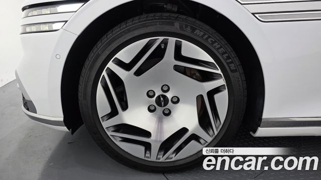 Genesis G90 RS4 Gasoline 3.5 Turbo e-S/C AWD LWB - фото 4
