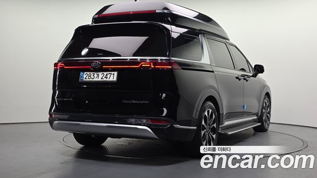 Kia Carnival 4-го поколения 9-Seater Hi-Limousine Signature - фото 1