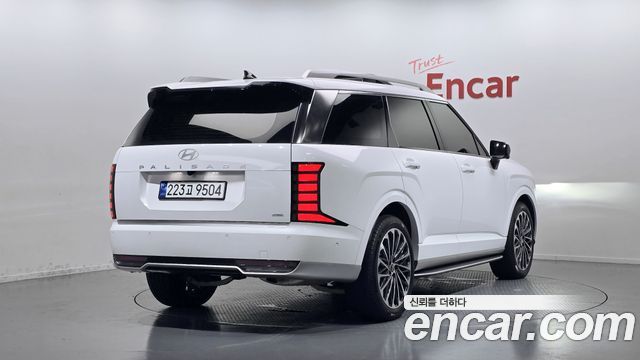 Hyundai Palisade LX3 HEV 2.5T 4WD 9-Seater Calligraphy - фото 1