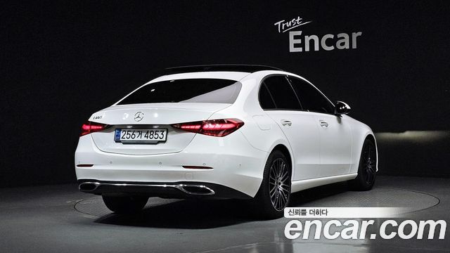 Mercedes-Benz C-Class W206 C200 Avantgarde - фото 1