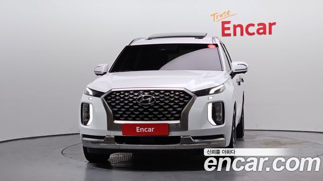 Hyundai Palisade Diesel 2.2 4WD Calligraphy - фото 2