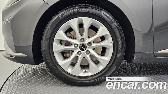 Kia K8 2.5 Gasoline 2WD Noblesse - фото 4