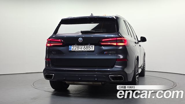 BMW X5 G05 M50i - фото 3