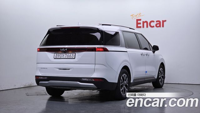Kia Carnival 4-го поколения 9-Seater Prestige - фото 1