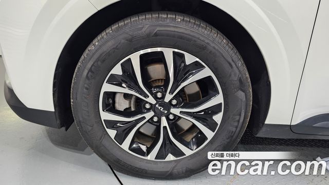 Kia Carnival 4-го поколения 9-Seater Prestige - фото 4
