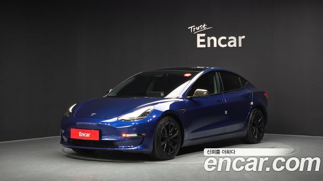 Tesla Model 3 Long Range AWD - фото 0