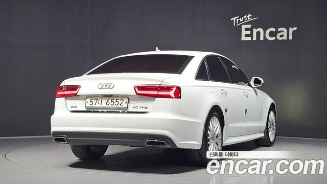 Audi A6 40 TFSI Premium C7 - фото 1