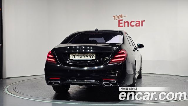 Mercedes-Benz S-Class W222 S63 AMG 4MATIC+ - фото 3