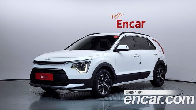 Kia Niro Совершенно новый Trendy - фото 0