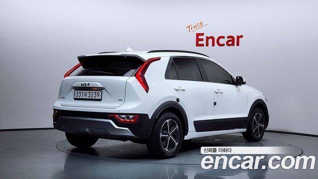 Kia Niro Совершенно новый Trendy - фото 1