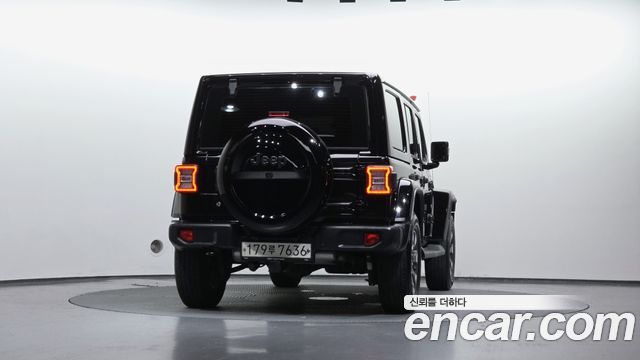 Jeep Wrangler JL 2.0 Overland 4Door - фото 3