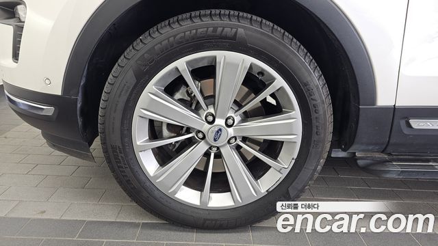 Ford Explorer 2.3 Limited 4WD 5th - фото 4