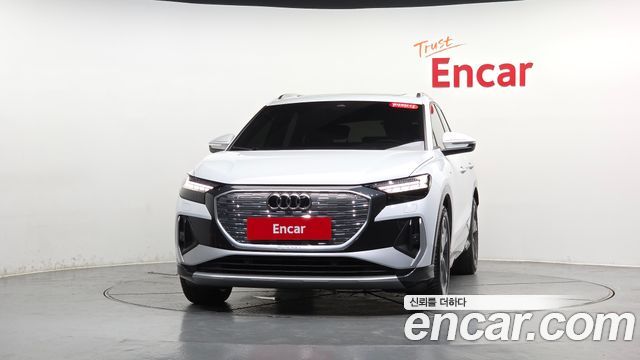 Audi Q4 e-tron F4 40 Premium - фото 1