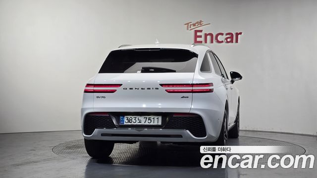 Genesis GV70 2.2 Diesel AWD - фото 3