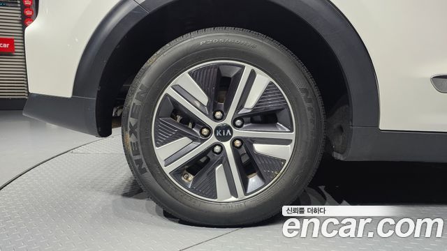 Kia Niro Новый 1.6 HEV Noblesse Special - фото 4