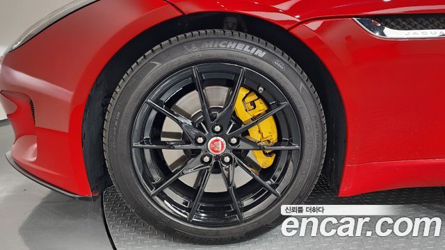 Jaguar F-TYPE P300 Convertible X152 - фото 4