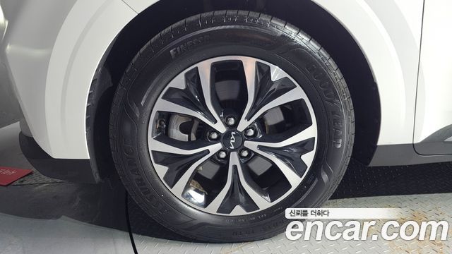 Kia Carnival 4-го поколения 9-Seater Prestige - фото 4