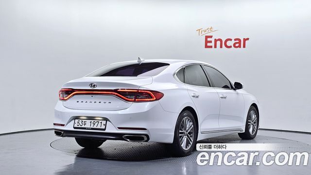 Hyundai Grandeur IG 2.4 Premium - фото 1