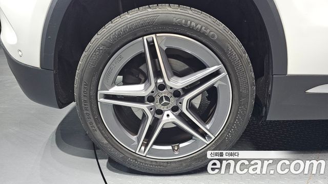 Mercedes-Benz GLA-Class H247 GLA250 4MATIC - фото 3