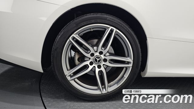 Mercedes-Benz E-Class W213 E220d Coupe - фото 3