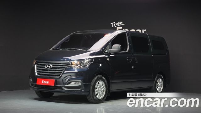 Hyundai Starex Новый Van 5-Seater Modern - фото 0