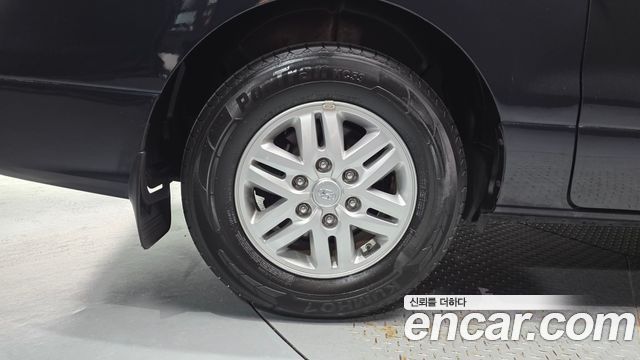 Hyundai Starex Новый Van 5-Seater Modern - фото 4