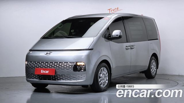 Hyundai Staria Cargo 3-Seater Modern - фото 0