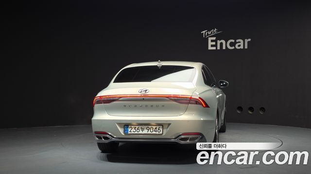 Hyundai Grandeur Новый IG, гибрид Calligraphy - фото 3