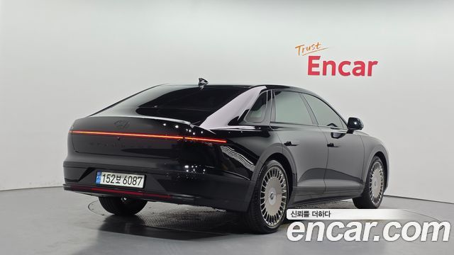 Hyundai Grandeur GN7, гибрид Calligraphy - фото 1