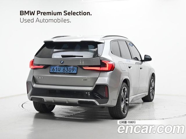 BMW iX1 U11 xDrive 30 M Sport - фото 1