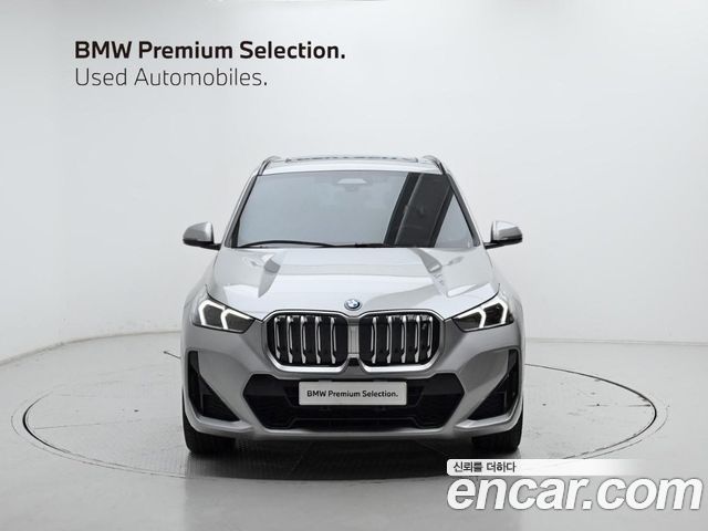BMW iX1 U11 xDrive 30 M Sport - фото 2