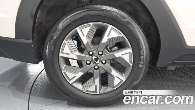 SsangYong Torres EVX E7 - фото 4