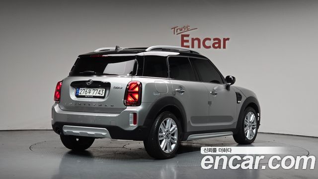 Mini Countryman Classic Plus Launch Pack 2nd Gen - фото 0