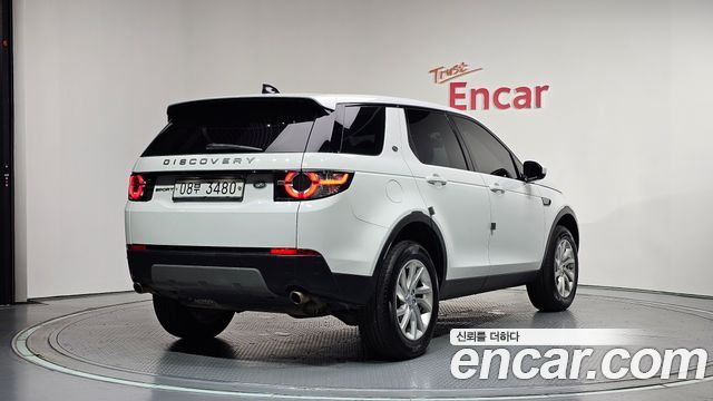 Land Rover Discovery Sport Sports 2.0 TD4 SE - фото 1
