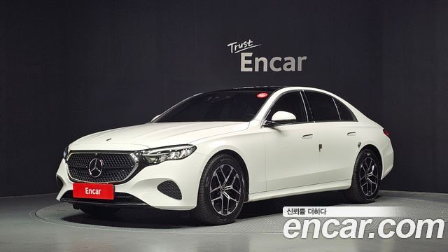 Mercedes-Benz E-Class W214 E200 Avantgarde - фото 0