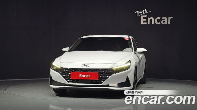 Hyundai Avante CN7, гибрид Inspiration - фото 2