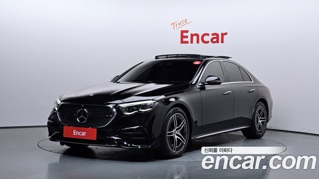 Mercedes-Benz E-Class W214 E300 4MATIC AMG Line - фото 0