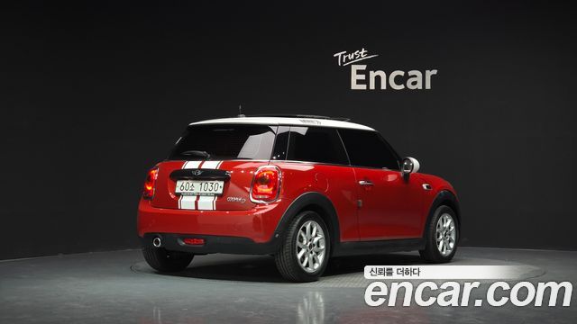 Mini Cooper Standard 3rd - фото 1