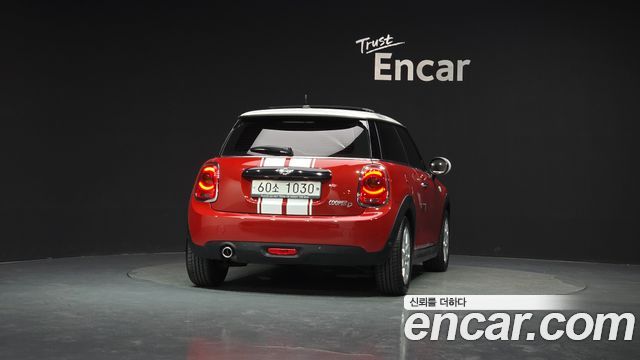 Mini Cooper Standard 3rd - фото 3